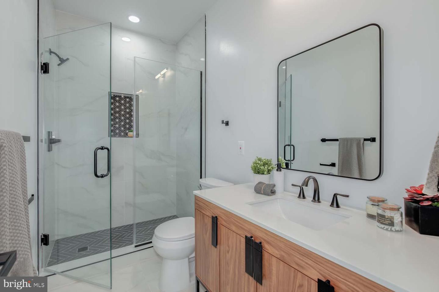 810 MADISON ST NW, WASHINGTON, District Of Columbia 20011, 4 Bedrooms Bedrooms, ,3 BathroomsBathrooms,Residential,For sale,810 MADISON ST NW,DCDC2204656 MLS # DCDC2204656