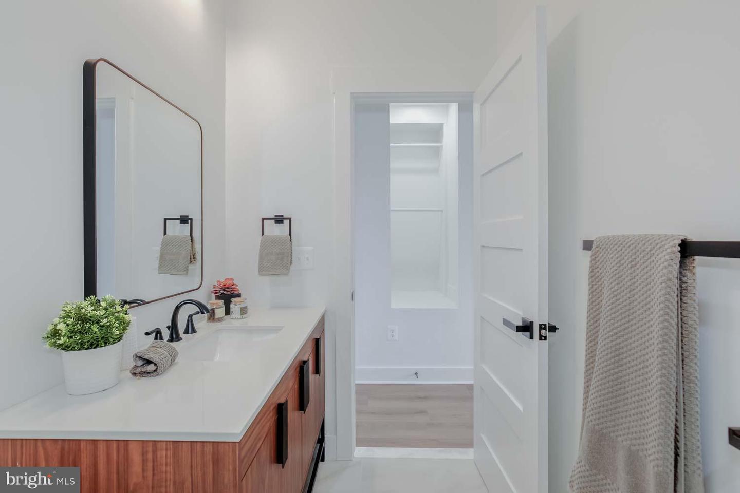 810 MADISON ST NW, WASHINGTON, District Of Columbia 20011, 4 Bedrooms Bedrooms, ,3 BathroomsBathrooms,Residential,For sale,810 MADISON ST NW,DCDC2204656 MLS # DCDC2204656