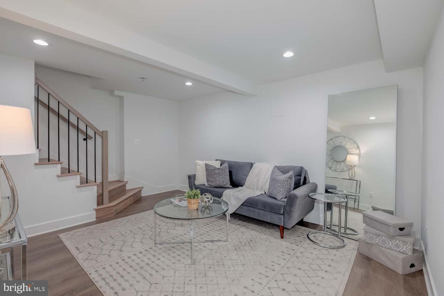 810 MADISON ST NW, WASHINGTON, District Of Columbia 20011, 4 Bedrooms Bedrooms, ,3 BathroomsBathrooms,Residential,For sale,810 MADISON ST NW,DCDC2204656 MLS # DCDC2204656