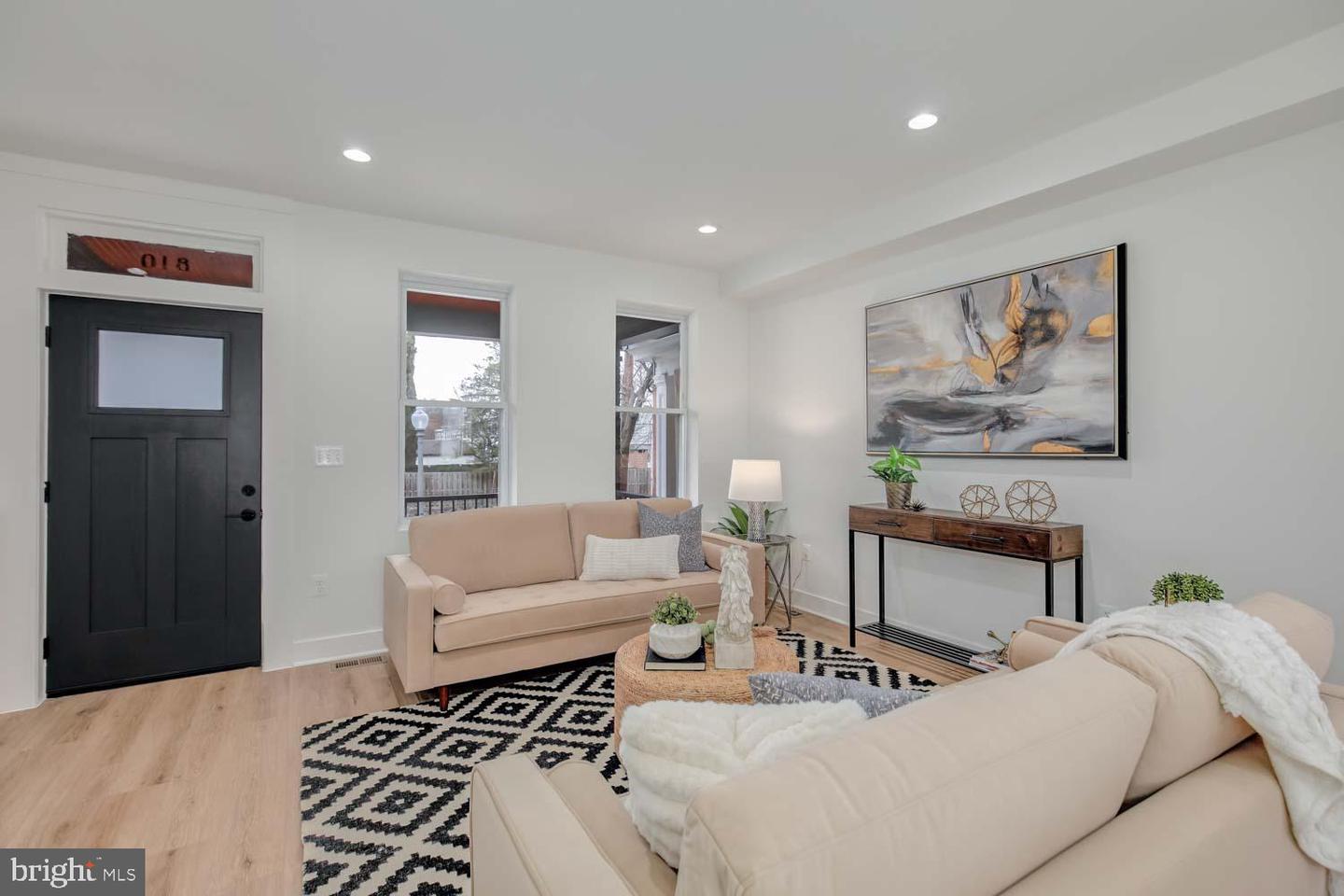810 MADISON ST NW, WASHINGTON, District Of Columbia 20011, 4 Bedrooms Bedrooms, ,3 BathroomsBathrooms,Residential,For sale,810 MADISON ST NW,DCDC2204656 MLS # DCDC2204656