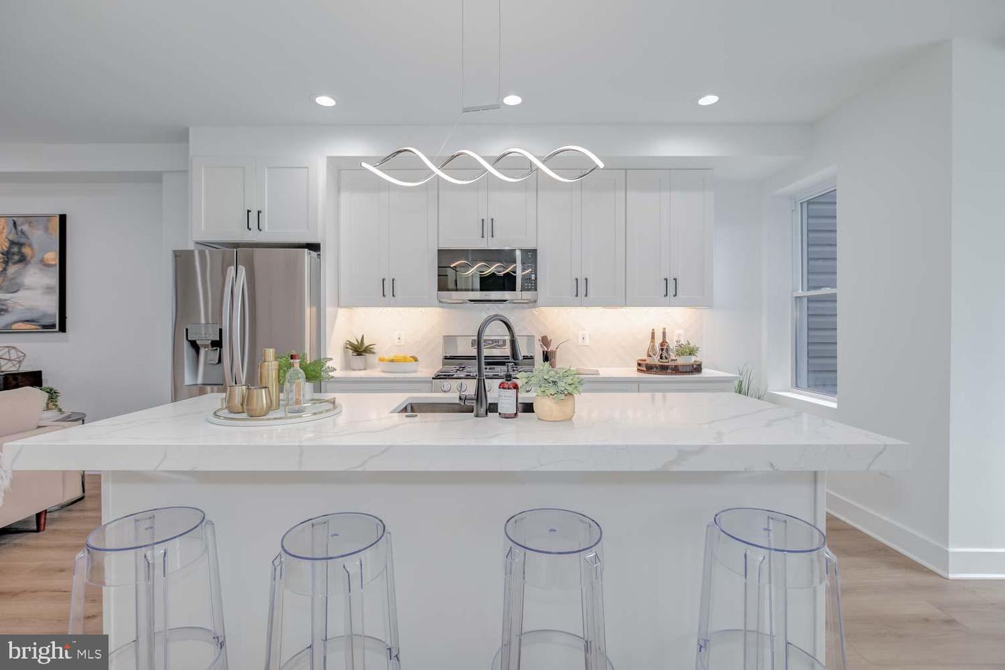 810 MADISON ST NW, WASHINGTON, District Of Columbia 20011, 4 Bedrooms Bedrooms, ,3 BathroomsBathrooms,Residential,For sale,810 MADISON ST NW,DCDC2204656 MLS # DCDC2204656