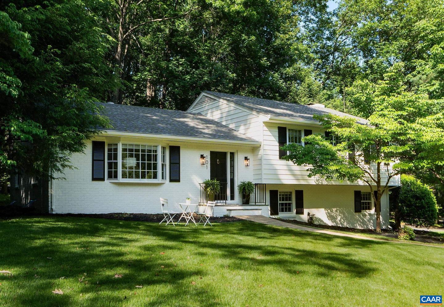 101 KERRY LN, CHARLOTTESVILLE, Virginia 22901, 4 Bedrooms Bedrooms, ,2 BathroomsBathrooms,Residential,For sale,101 KERRY LN,665493 MLS # 665493
