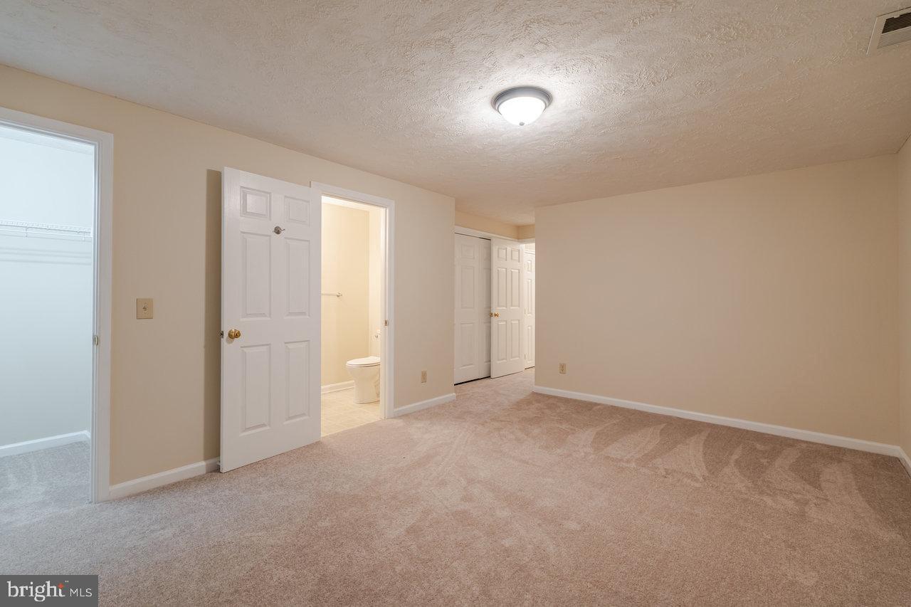2330 WISHING WELL CT, HARRISONBURG, Virginia 22801, 3 Bedrooms Bedrooms, ,3 BathroomsBathrooms,Residential,For sale,2330 WISHING WELL CT,VAHC2000428 MLS # VAHC2000428