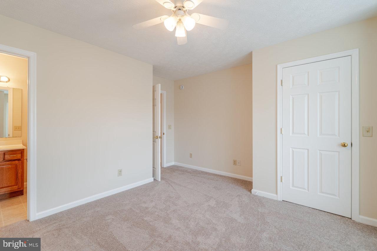 2330 WISHING WELL CT, HARRISONBURG, Virginia 22801, 3 Bedrooms Bedrooms, ,3 BathroomsBathrooms,Residential,For sale,2330 WISHING WELL CT,VAHC2000428 MLS # VAHC2000428