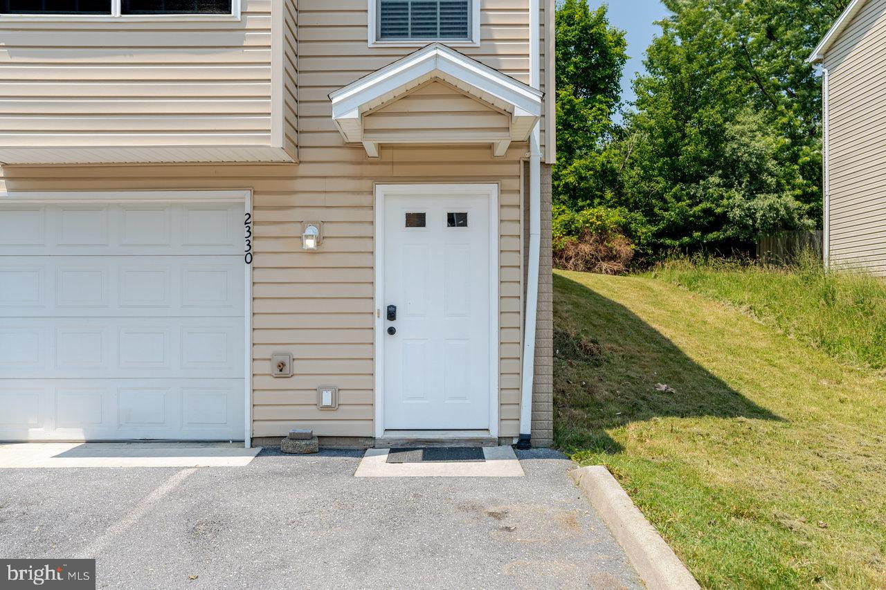 2330 WISHING WELL CT, HARRISONBURG, Virginia 22801, 3 Bedrooms Bedrooms, ,3 BathroomsBathrooms,Residential,For sale,2330 WISHING WELL CT,VAHC2000428 MLS # VAHC2000428