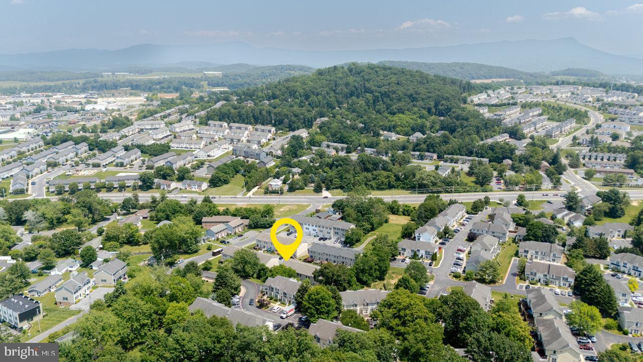 2330 WISHING WELL CT, HARRISONBURG, Virginia 22801, 3 Bedrooms Bedrooms, ,3 BathroomsBathrooms,Residential,For sale,2330 WISHING WELL CT,VAHC2000428 MLS # VAHC2000428