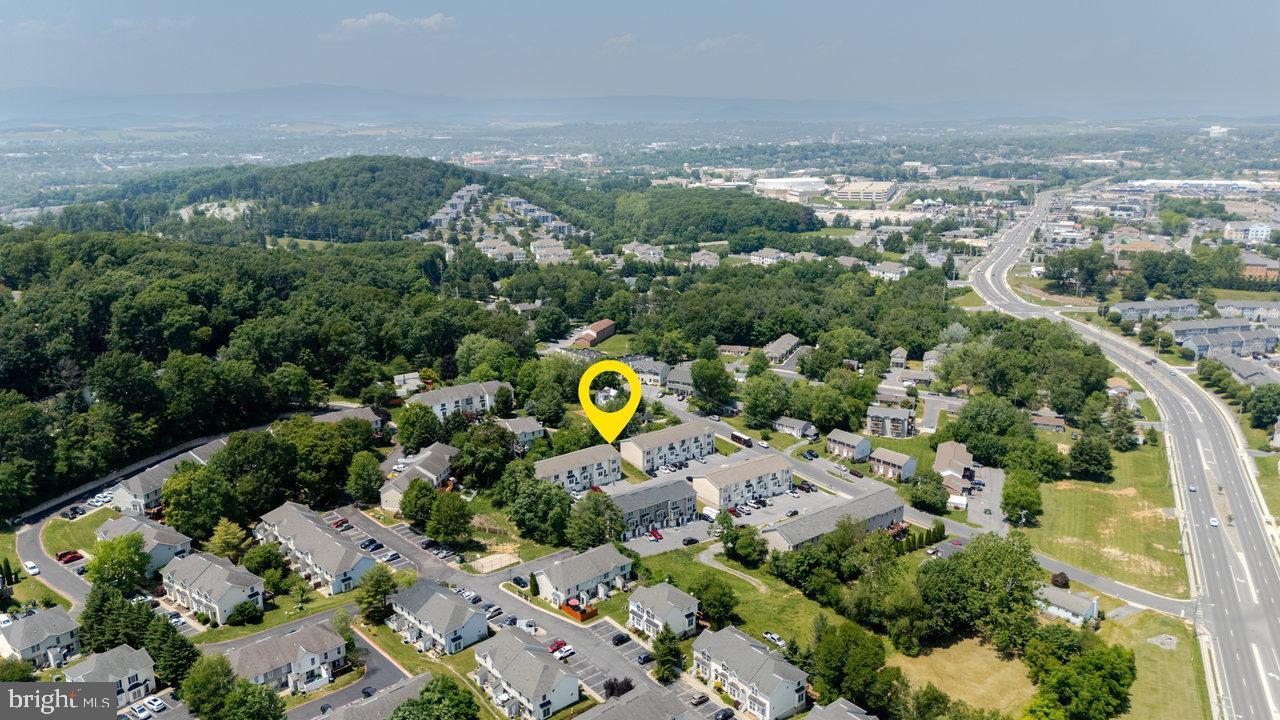 2330 WISHING WELL CT, HARRISONBURG, Virginia 22801, 3 Bedrooms Bedrooms, ,3 BathroomsBathrooms,Residential,For sale,2330 WISHING WELL CT,VAHC2000428 MLS # VAHC2000428
