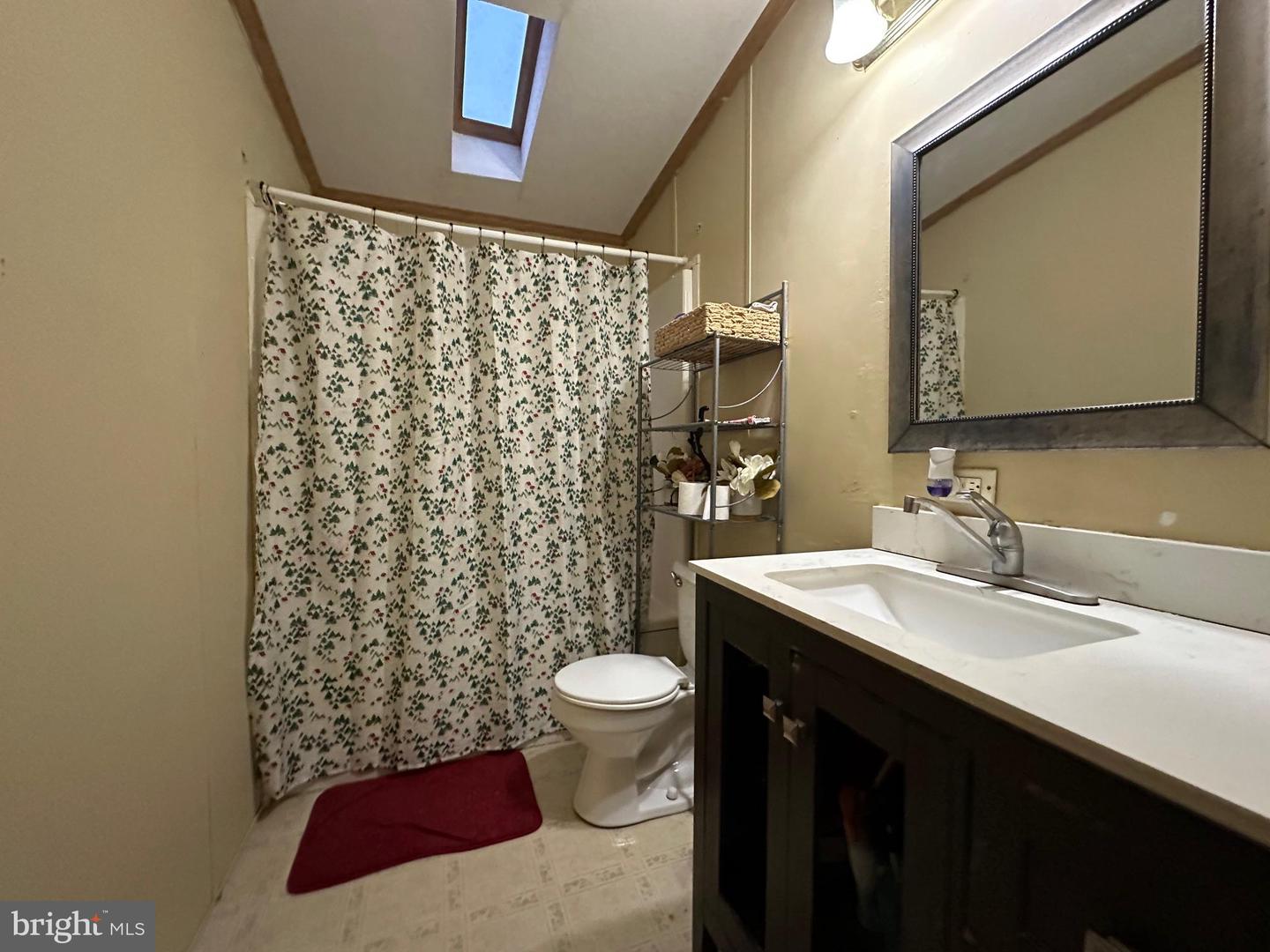 14521 LANICA CIRCLE, FAIRFAX, Virginia 20151, 3 Bedrooms Bedrooms, ,2 BathroomsBathrooms,Residential,For sale,14521 LANICA CIRCLE,VAFX2246254 MLS # VAFX2246254