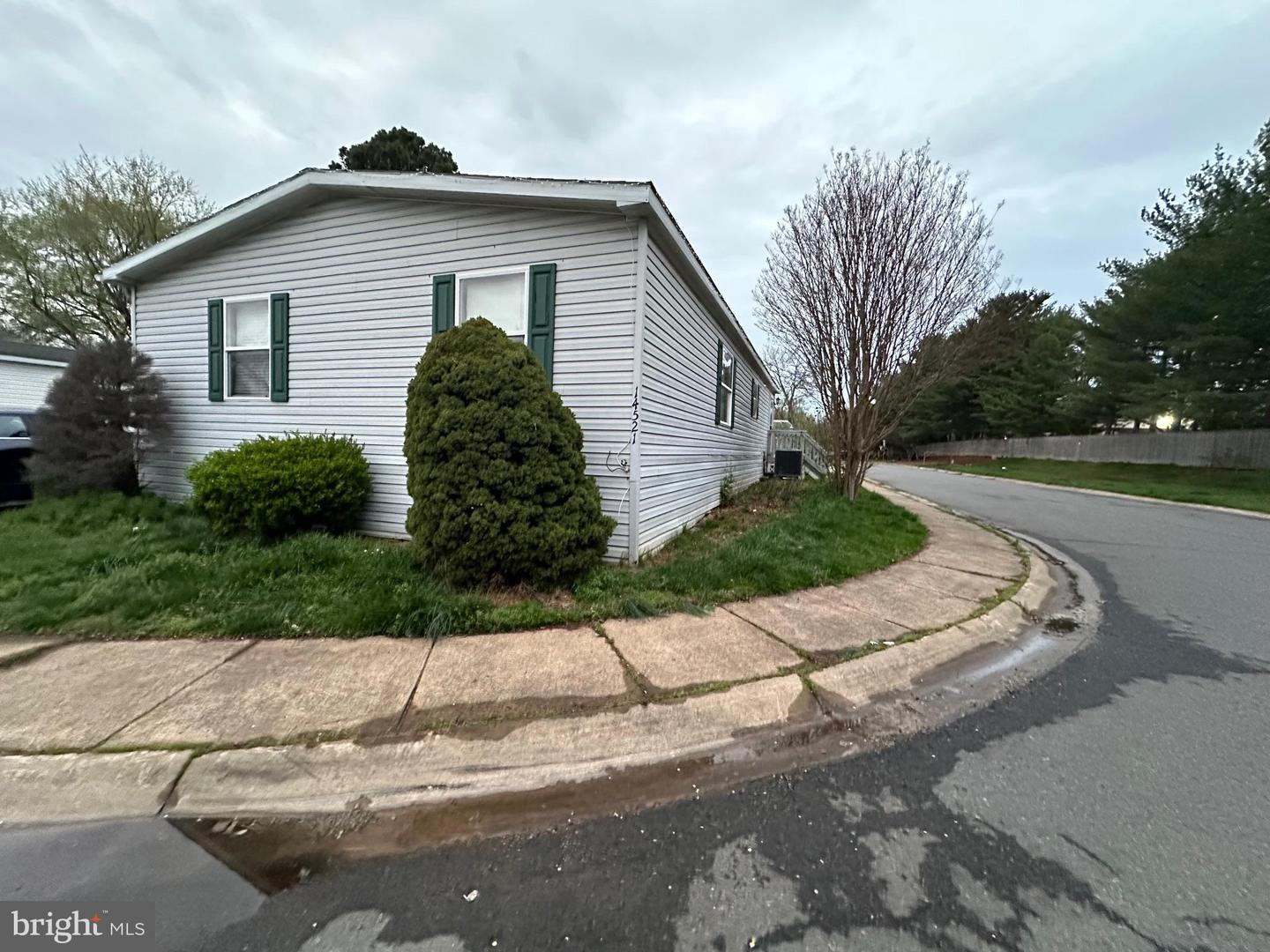 14521 LANICA CIRCLE, FAIRFAX, Virginia 20151, 3 Bedrooms Bedrooms, ,2 BathroomsBathrooms,Residential,For sale,14521 LANICA CIRCLE,VAFX2246254 MLS # VAFX2246254