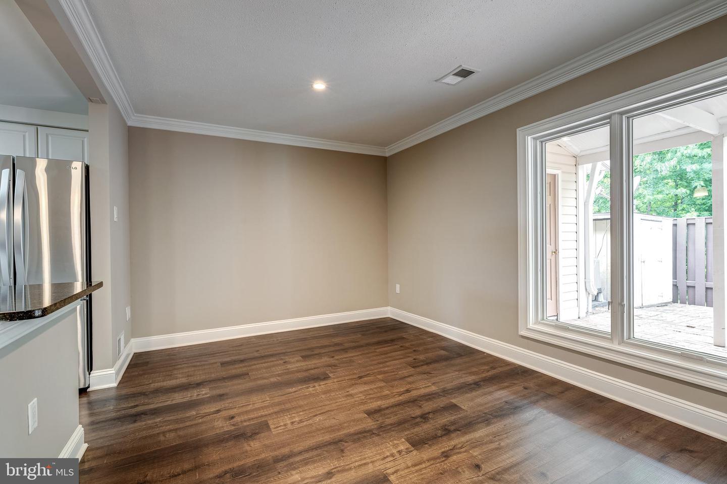 32 CAROLINA CT, STERLING, Virginia 20164, 3 Bedrooms Bedrooms, ,2 BathroomsBathrooms,Residential,For sale,32 CAROLINA CT,VALO2099054 MLS # VALO2099054