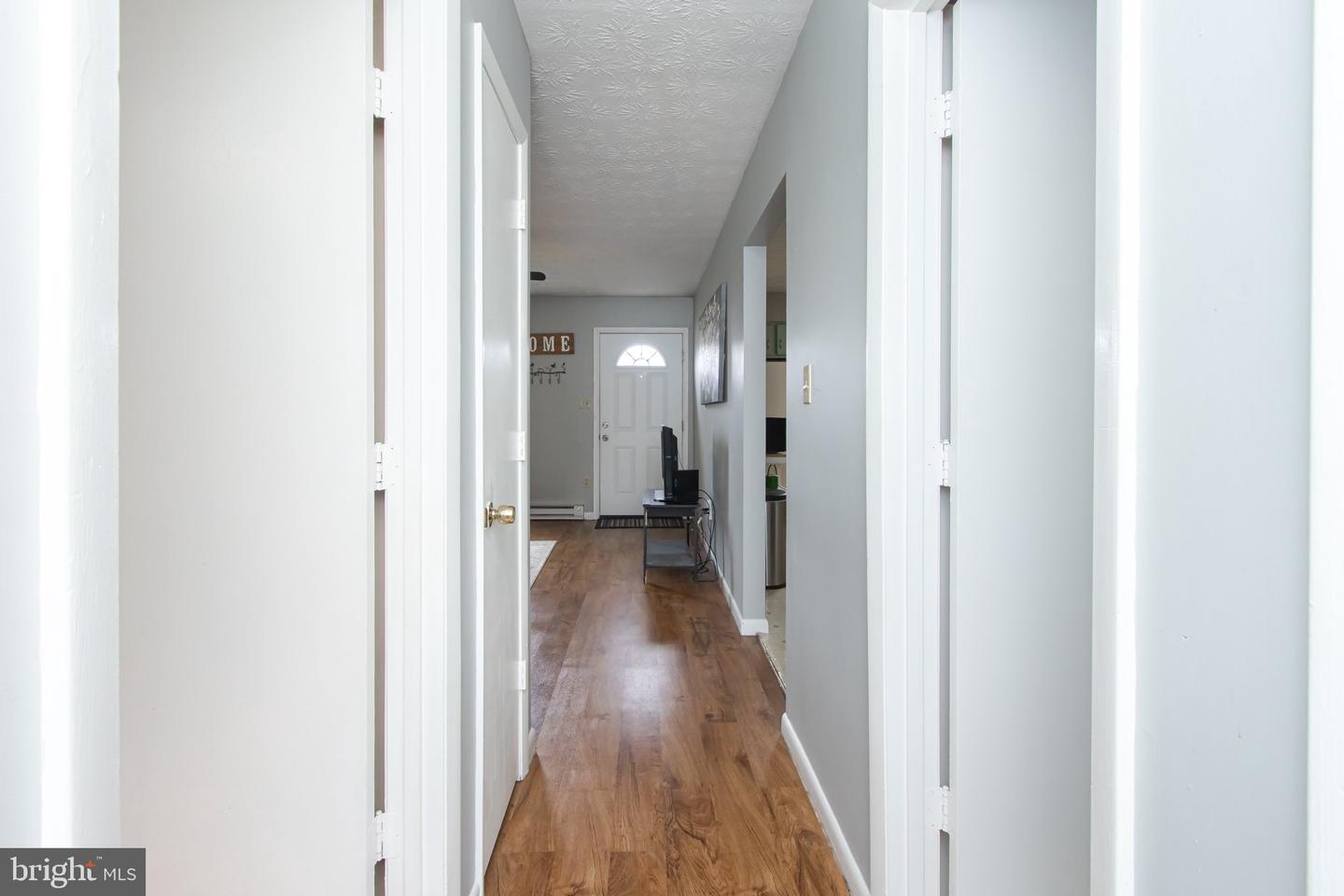 452 PLEASANT VIEW DR, STRASBURG, Virginia 22657, 2 Bedrooms Bedrooms, ,1 BathroomBathrooms,Residential,For sale,452 PLEASANT VIEW DR,VASH2011676 MLS # VASH2011676