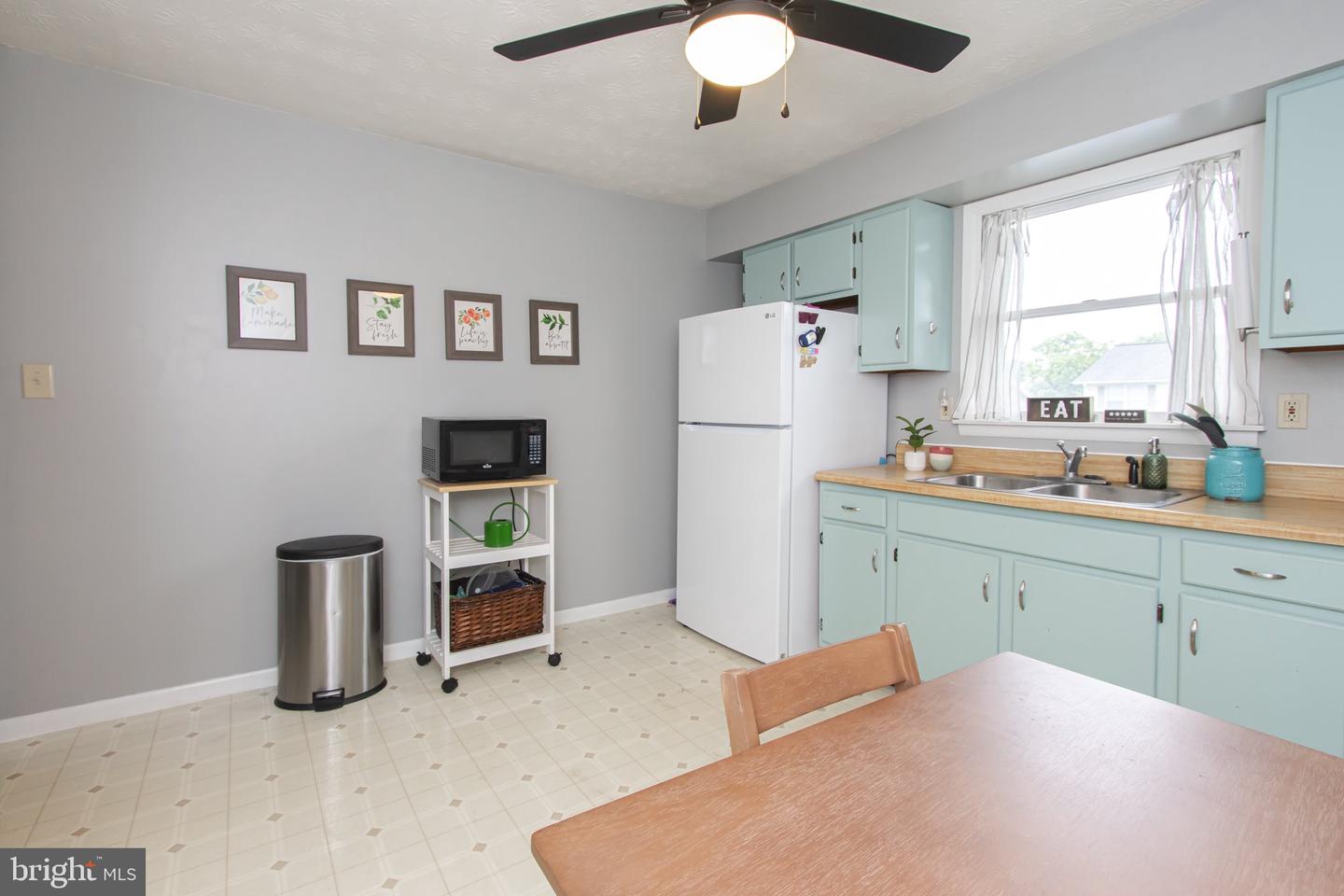 452 PLEASANT VIEW DR, STRASBURG, Virginia 22657, 2 Bedrooms Bedrooms, ,1 BathroomBathrooms,Residential,For sale,452 PLEASANT VIEW DR,VASH2011676 MLS # VASH2011676