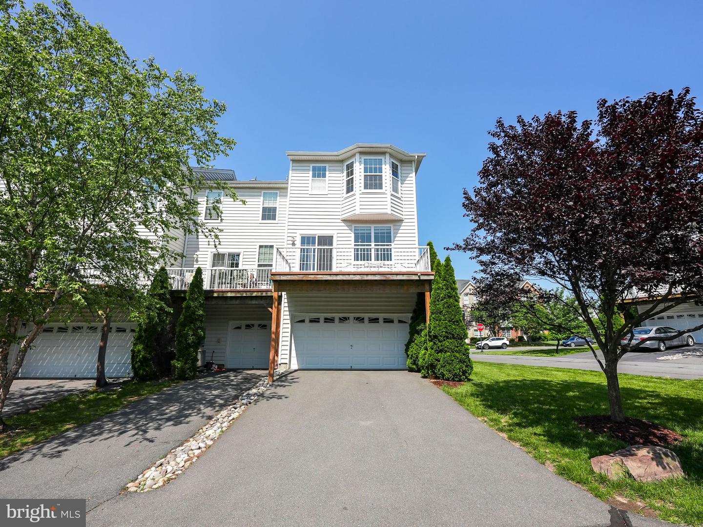 23092 SUNBURY ST, ASHBURN, Virginia 20148, 4 Bedrooms Bedrooms, ,3 BathroomsBathrooms,Residential,For sale,23092 SUNBURY ST,VALO2099010 MLS # VALO2099010