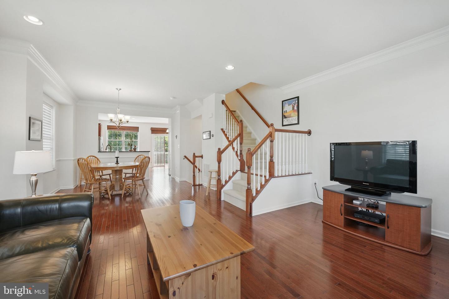23092 SUNBURY ST, ASHBURN, Virginia 20148, 4 Bedrooms Bedrooms, ,3 BathroomsBathrooms,Residential,For sale,23092 SUNBURY ST,VALO2099010 MLS # VALO2099010