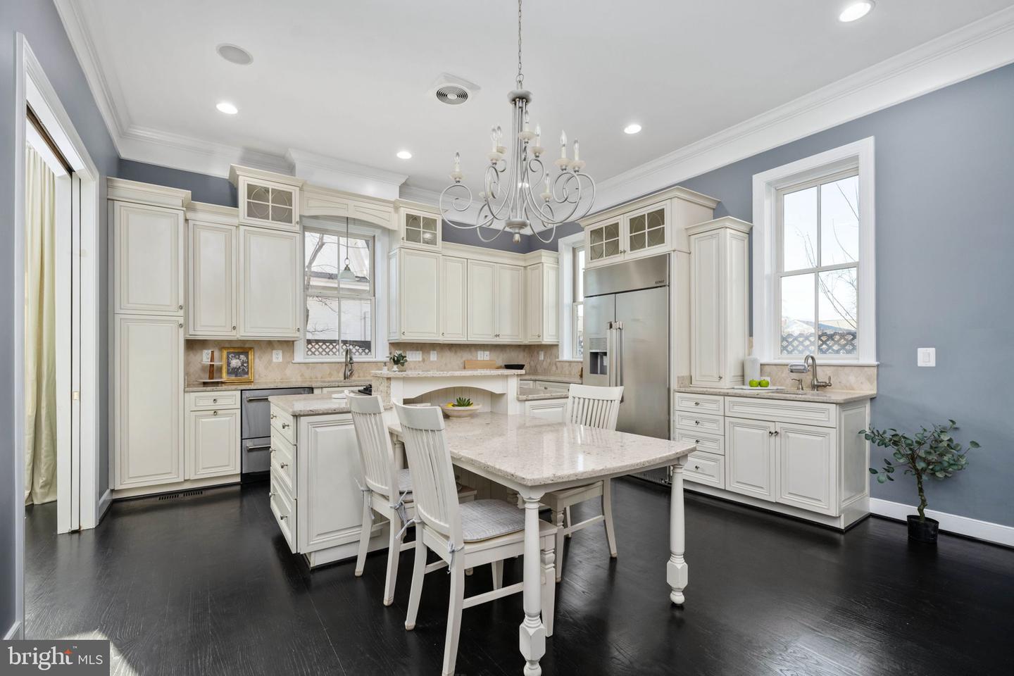 1200 PRINCE EDWARD ST, FREDERICKSBURG, Virginia 22401, 6 Bedrooms Bedrooms, ,4 BathroomsBathrooms,Residential,For sale,1200 PRINCE EDWARD ST,VAFB2008390 MLS # VAFB2008390