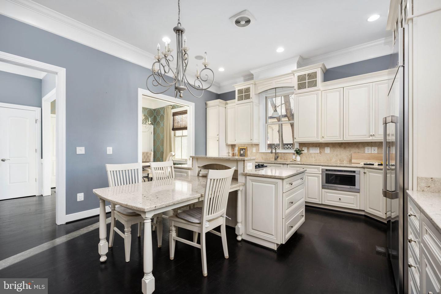 1200 PRINCE EDWARD ST, FREDERICKSBURG, Virginia 22401, 6 Bedrooms Bedrooms, ,4 BathroomsBathrooms,Residential,For sale,1200 PRINCE EDWARD ST,VAFB2008390 MLS # VAFB2008390