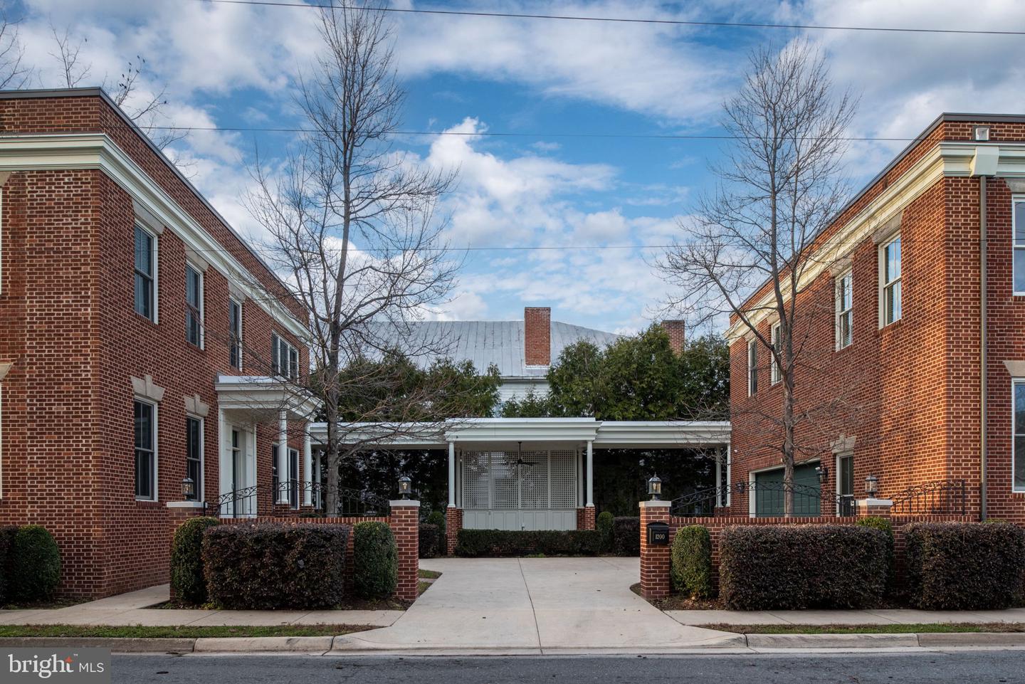 1200 PRINCE EDWARD ST, FREDERICKSBURG, Virginia 22401, 6 Bedrooms Bedrooms, ,4 BathroomsBathrooms,Residential,For sale,1200 PRINCE EDWARD ST,VAFB2008390 MLS # VAFB2008390