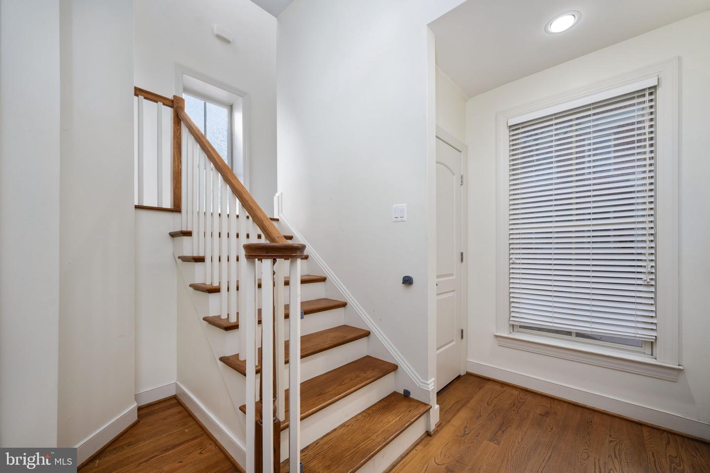 1200 PRINCE EDWARD ST, FREDERICKSBURG, Virginia 22401, 6 Bedrooms Bedrooms, ,4 BathroomsBathrooms,Residential,For sale,1200 PRINCE EDWARD ST,VAFB2008390 MLS # VAFB2008390