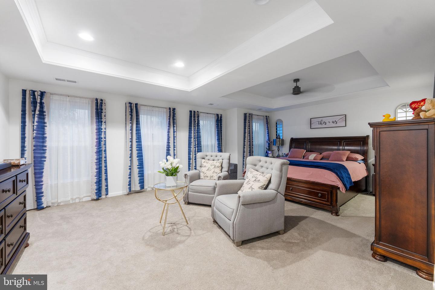 24696 CRESTED BUTTE CT, ALDIE, Virginia 20105, 5 Bedrooms Bedrooms, ,5 BathroomsBathrooms,Residential,For sale,24696 CRESTED BUTTE CT,VALO2099012 MLS # VALO2099012