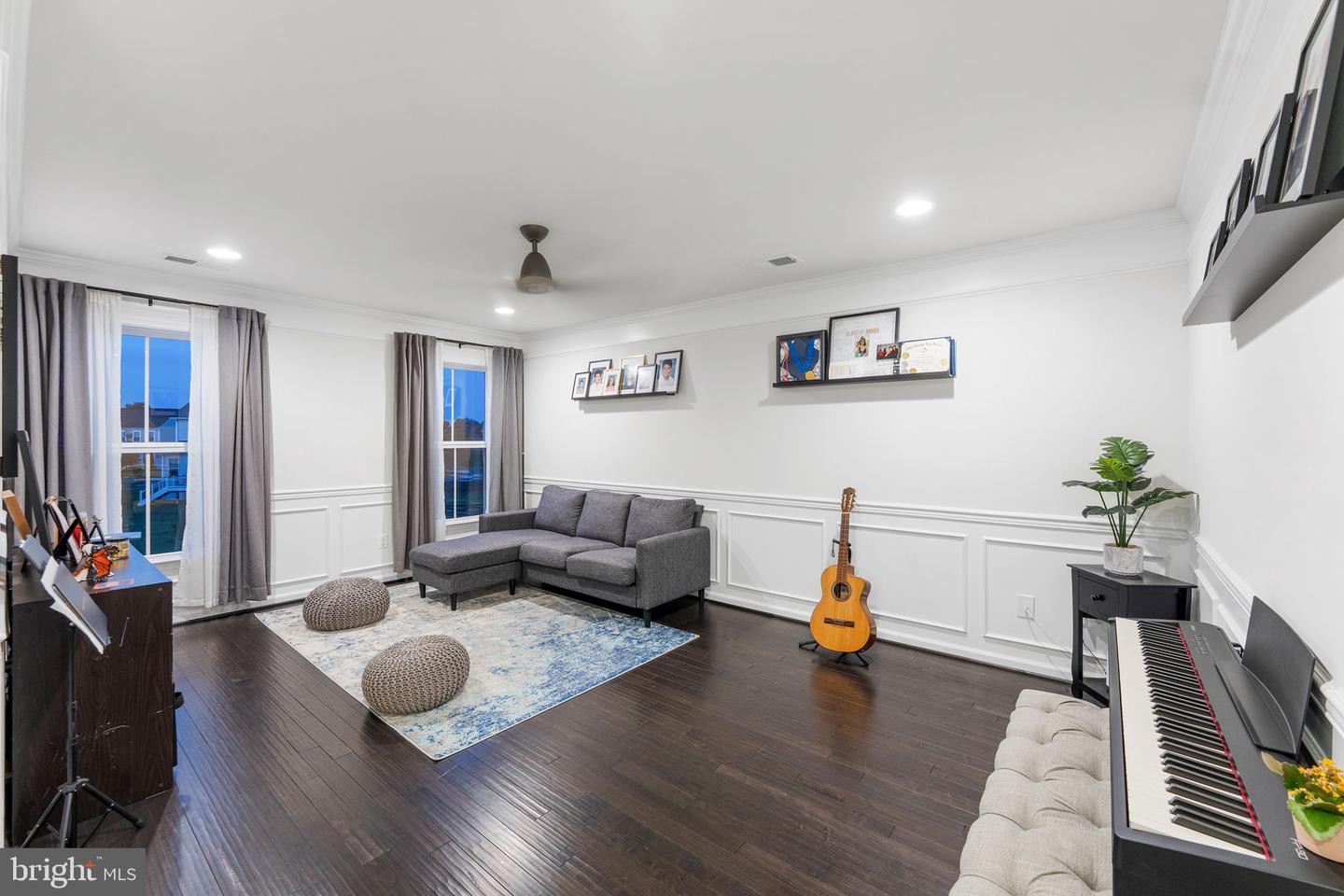24696 CRESTED BUTTE CT, ALDIE, Virginia 20105, 5 Bedrooms Bedrooms, ,5 BathroomsBathrooms,Residential,For sale,24696 CRESTED BUTTE CT,VALO2099012 MLS # VALO2099012