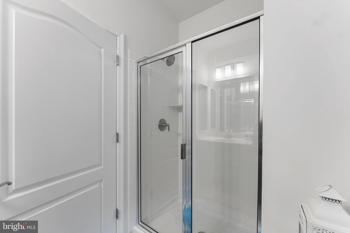 24696 CRESTED BUTTE CT, ALDIE, Virginia 20105, 5 Bedrooms Bedrooms, ,5 BathroomsBathrooms,Residential,For sale,24696 CRESTED BUTTE CT,VALO2099012 MLS # VALO2099012