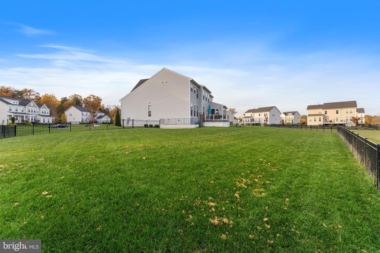 24696 CRESTED BUTTE CT, ALDIE, Virginia 20105, 5 Bedrooms Bedrooms, ,5 BathroomsBathrooms,Residential,For sale,24696 CRESTED BUTTE CT,VALO2099012 MLS # VALO2099012