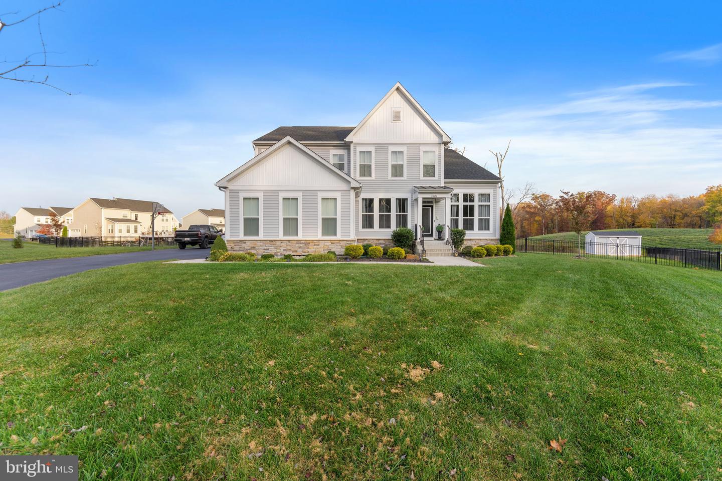24696 CRESTED BUTTE CT, ALDIE, Virginia 20105, 5 Bedrooms Bedrooms, ,5 BathroomsBathrooms,Residential,For sale,24696 CRESTED BUTTE CT,VALO2099012 MLS # VALO2099012