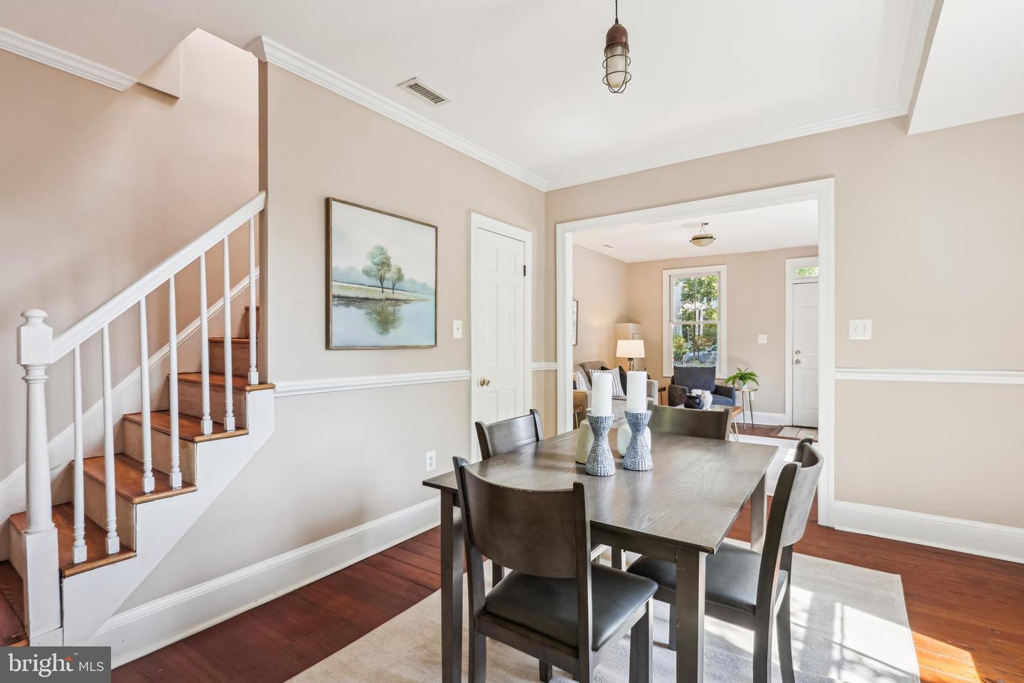 927 G ST SE, WASHINGTON, District Of Columbia 20003, 2 Bedrooms Bedrooms, ,1 BathroomBathrooms,Residential,For sale,927 G ST SE,DCDC2204624 MLS # DCDC2204624