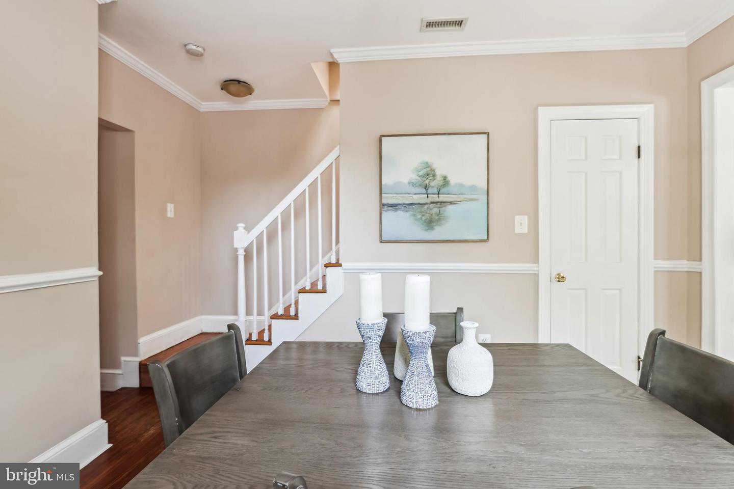 927 G ST SE, WASHINGTON, District Of Columbia 20003, 2 Bedrooms Bedrooms, ,1 BathroomBathrooms,Residential,For sale,927 G ST SE,DCDC2204624 MLS # DCDC2204624