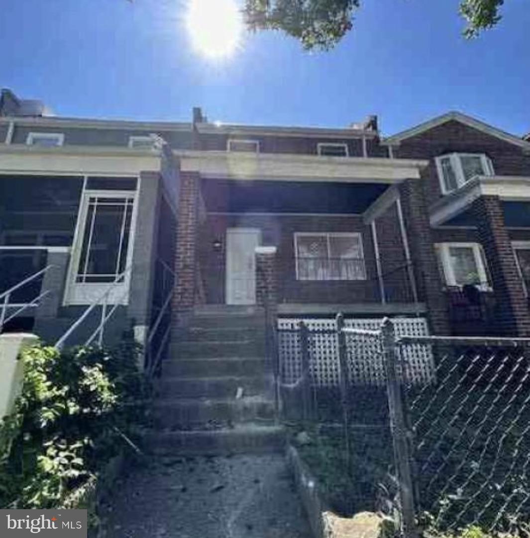 1319 STAPLES ST NE, WASHINGTON, District Of Columbia 20002, 4 Bedrooms Bedrooms, 6 Rooms Rooms,2 BathroomsBathrooms,Residential,For sale,1319 STAPLES ST NE,DCDC2204628 MLS # DCDC2204628
