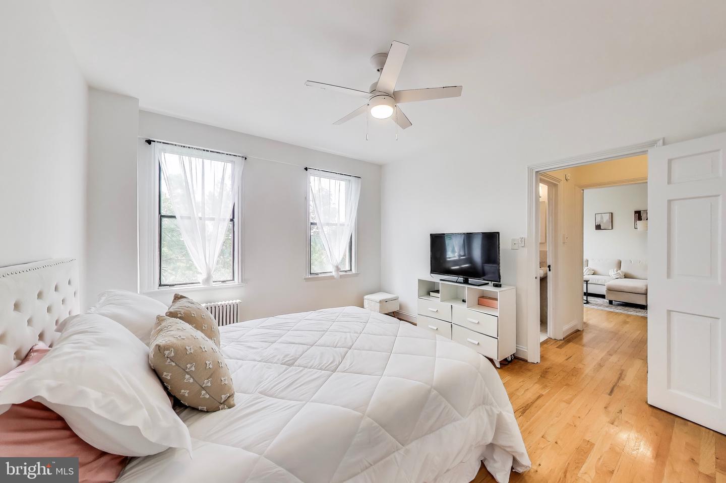 1365 KENNEDY ST NW #303, WASHINGTON, District Of Columbia 20011, 1 Bedroom Bedrooms, ,1 BathroomBathrooms,Residential,For sale,1365 KENNEDY ST NW #303,DCDC2204634 MLS # DCDC2204634