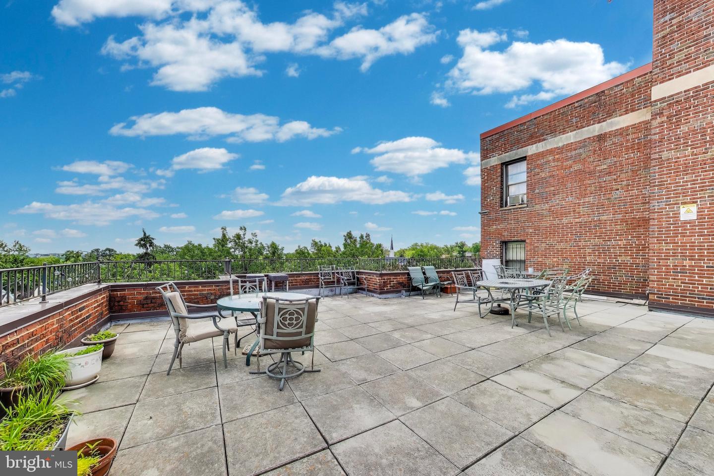 1365 KENNEDY ST NW #303, WASHINGTON, District Of Columbia 20011, 1 Bedroom Bedrooms, ,1 BathroomBathrooms,Residential,For sale,1365 KENNEDY ST NW #303,DCDC2204634 MLS # DCDC2204634