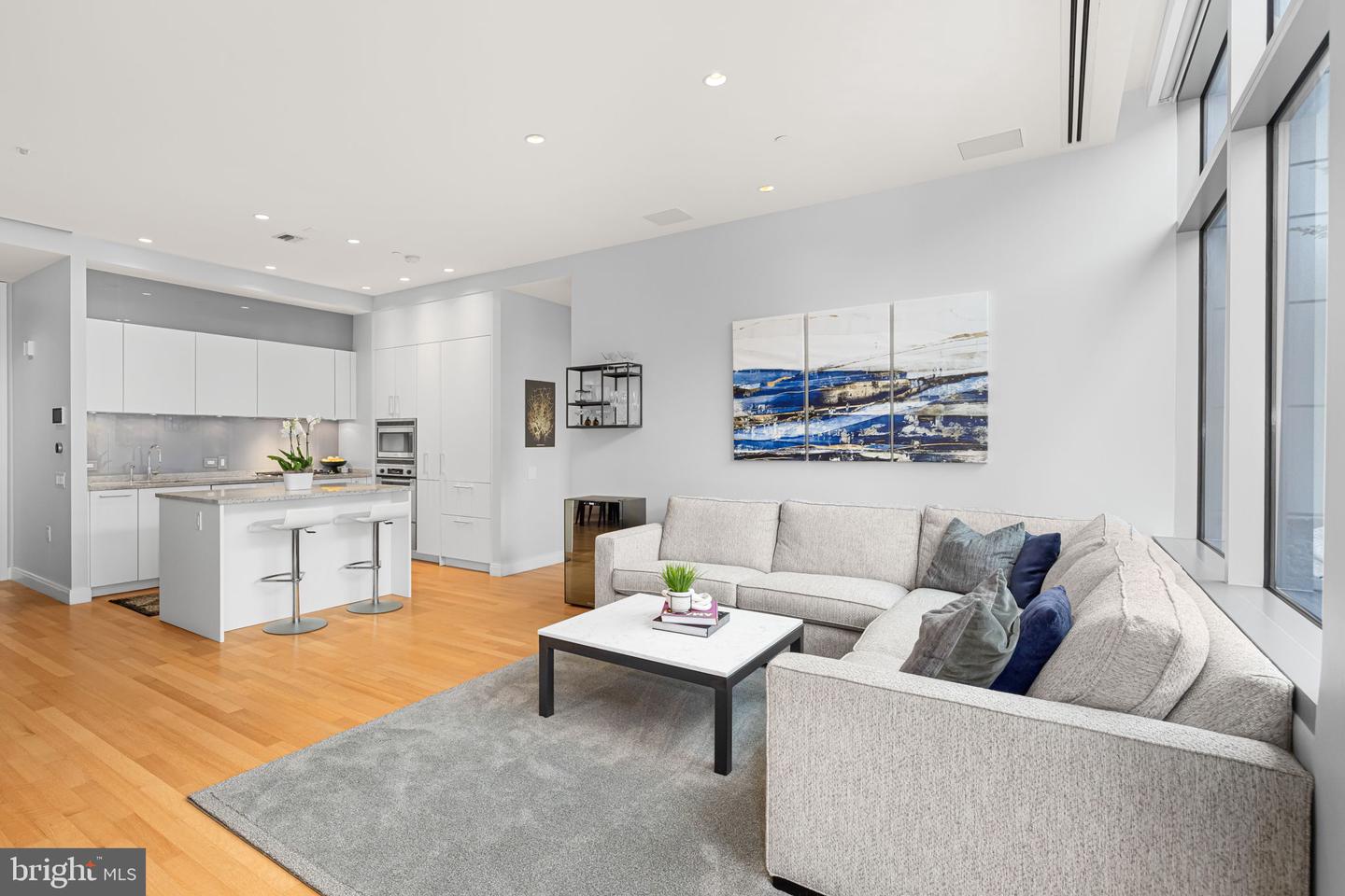 1177 22ND ST NW #4F, WASHINGTON, District Of Columbia 20037, 2 Bedrooms Bedrooms, ,2 BathroomsBathrooms,Residential,For sale,1177 22ND ST NW #4F,DCDC2204636 MLS # DCDC2204636