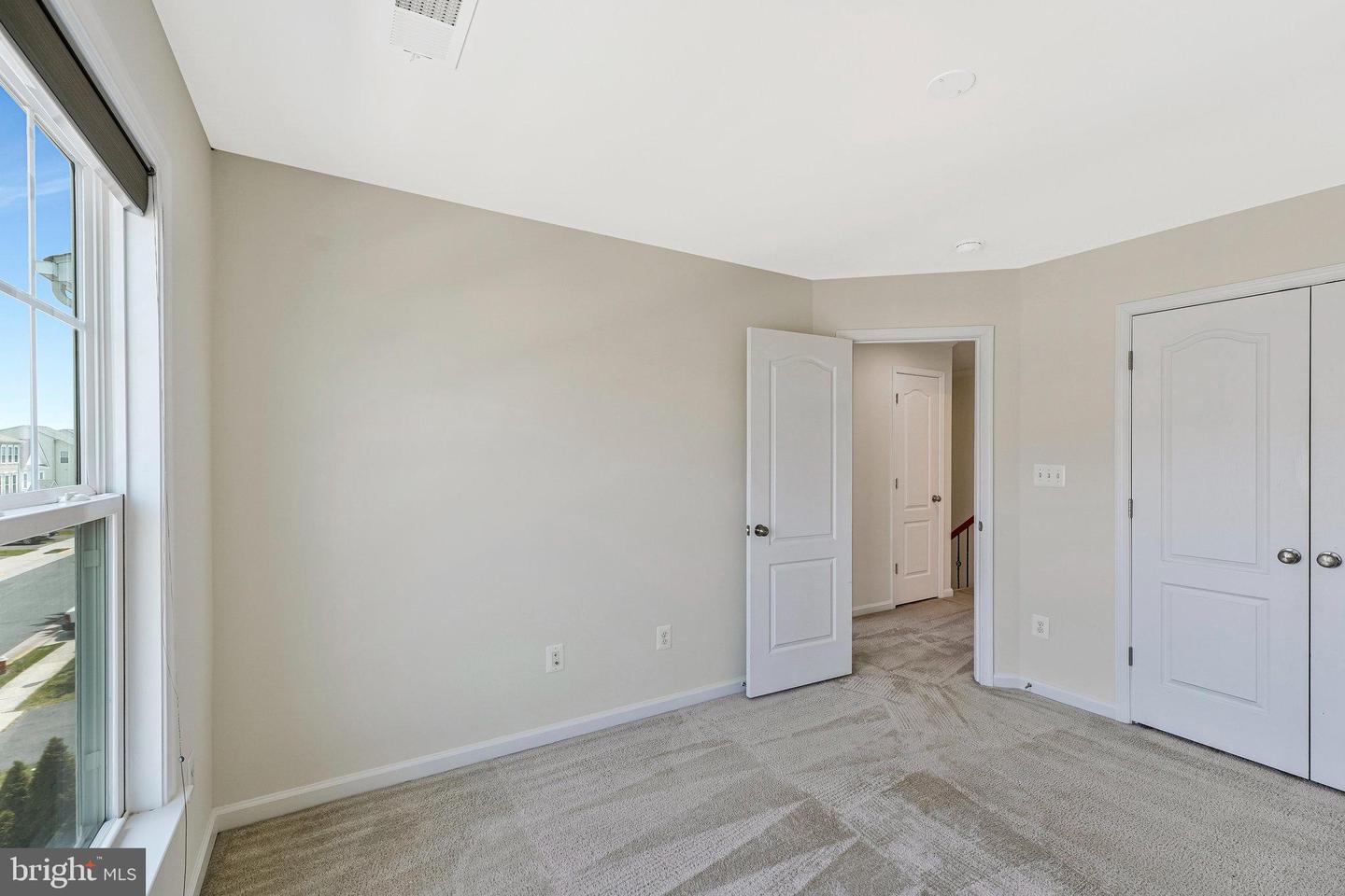41835 DIABASE SQ, ALDIE, Virginia 20105, 3 Bedrooms Bedrooms, ,3 BathroomsBathrooms,Residential,For sale,41835 DIABASE SQ,VALO2099026 MLS # VALO2099026