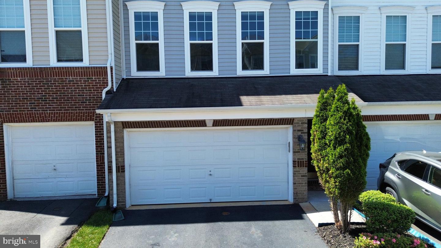 41835 DIABASE SQ, ALDIE, Virginia 20105, 3 Bedrooms Bedrooms, ,3 BathroomsBathrooms,Residential,For sale,41835 DIABASE SQ,VALO2099026 MLS # VALO2099026