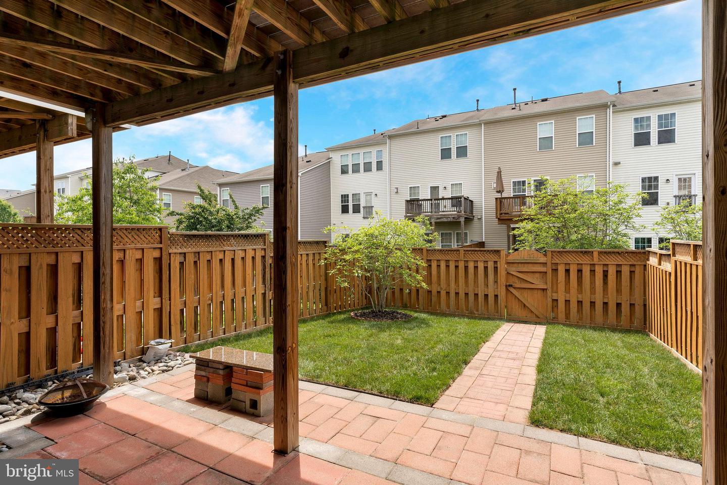 41835 DIABASE SQ, ALDIE, Virginia 20105, 3 Bedrooms Bedrooms, ,3 BathroomsBathrooms,Residential,For sale,41835 DIABASE SQ,VALO2099026 MLS # VALO2099026