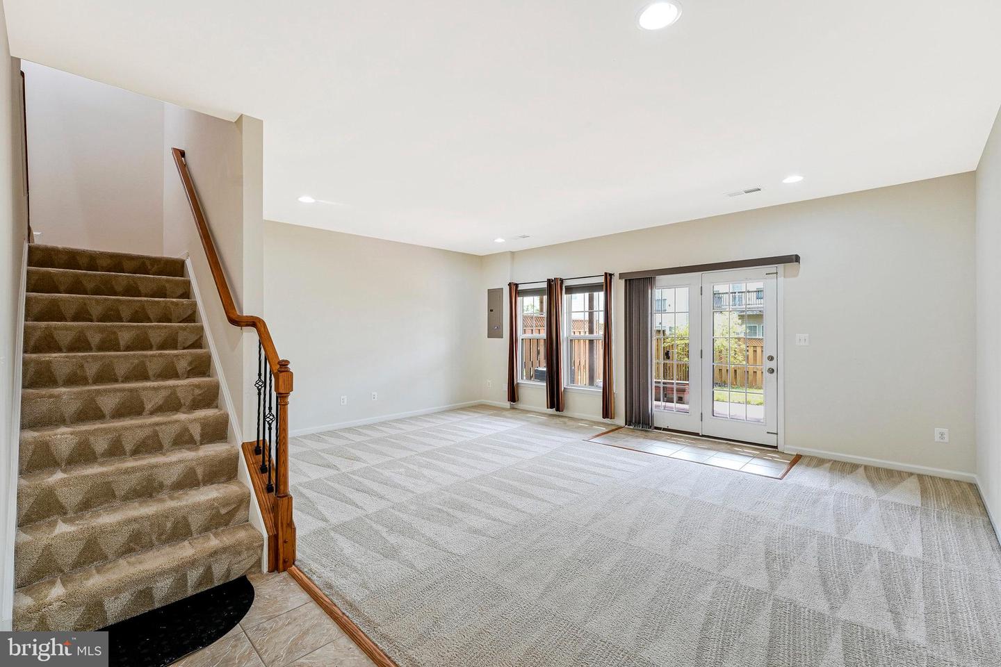 41835 DIABASE SQ, ALDIE, Virginia 20105, 3 Bedrooms Bedrooms, ,3 BathroomsBathrooms,Residential,For sale,41835 DIABASE SQ,VALO2099026 MLS # VALO2099026