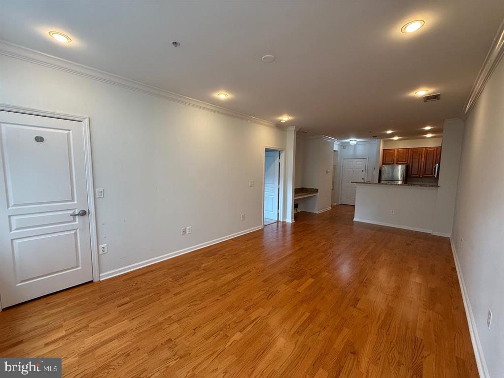 12000 MARKET ST #324, RESTON, Virginia 20190, 1 Bedroom Bedrooms, ,1 BathroomBathrooms,Residential,For sale,12000 MARKET ST #324,VAFX2246136 MLS # VAFX2246136