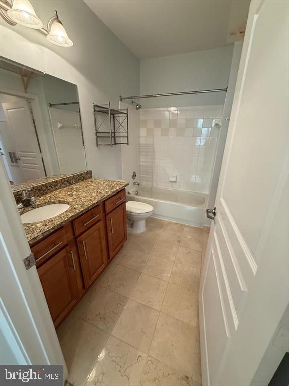12000 MARKET ST #324, RESTON, Virginia 20190, 1 Bedroom Bedrooms, ,1 BathroomBathrooms,Residential,For sale,12000 MARKET ST #324,VAFX2246136 MLS # VAFX2246136