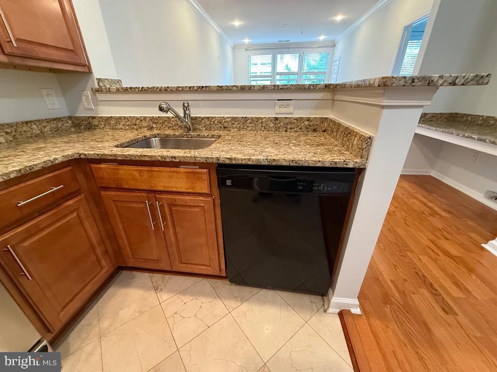 12000 MARKET ST #324, RESTON, Virginia 20190, 1 Bedroom Bedrooms, ,1 BathroomBathrooms,Residential,For sale,12000 MARKET ST #324,VAFX2246136 MLS # VAFX2246136