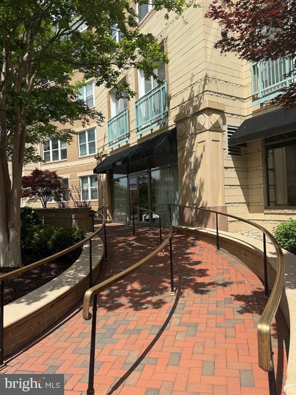 12000 MARKET ST #324, RESTON, Virginia 20190, 1 Bedroom Bedrooms, ,1 BathroomBathrooms,Residential,For sale,12000 MARKET ST #324,VAFX2246136 MLS # VAFX2246136