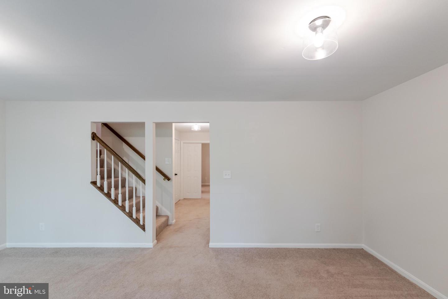 5115 LANDS END CT, DUMFRIES, Virginia 22025, 3 Bedrooms Bedrooms, ,3 BathroomsBathrooms,Residential,For sale,5115 LANDS END CT,VAPW2096546 MLS # VAPW2096546