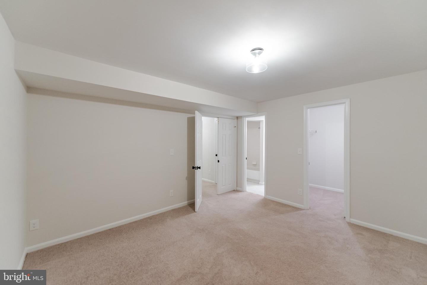 5115 LANDS END CT, DUMFRIES, Virginia 22025, 3 Bedrooms Bedrooms, ,3 BathroomsBathrooms,Residential,For sale,5115 LANDS END CT,VAPW2096546 MLS # VAPW2096546