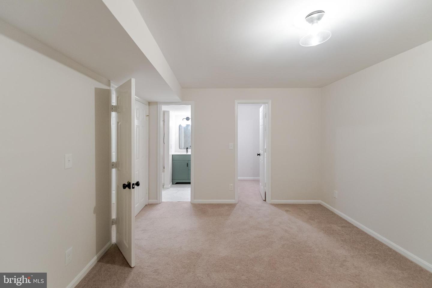 5115 LANDS END CT, DUMFRIES, Virginia 22025, 3 Bedrooms Bedrooms, ,3 BathroomsBathrooms,Residential,For sale,5115 LANDS END CT,VAPW2096546 MLS # VAPW2096546