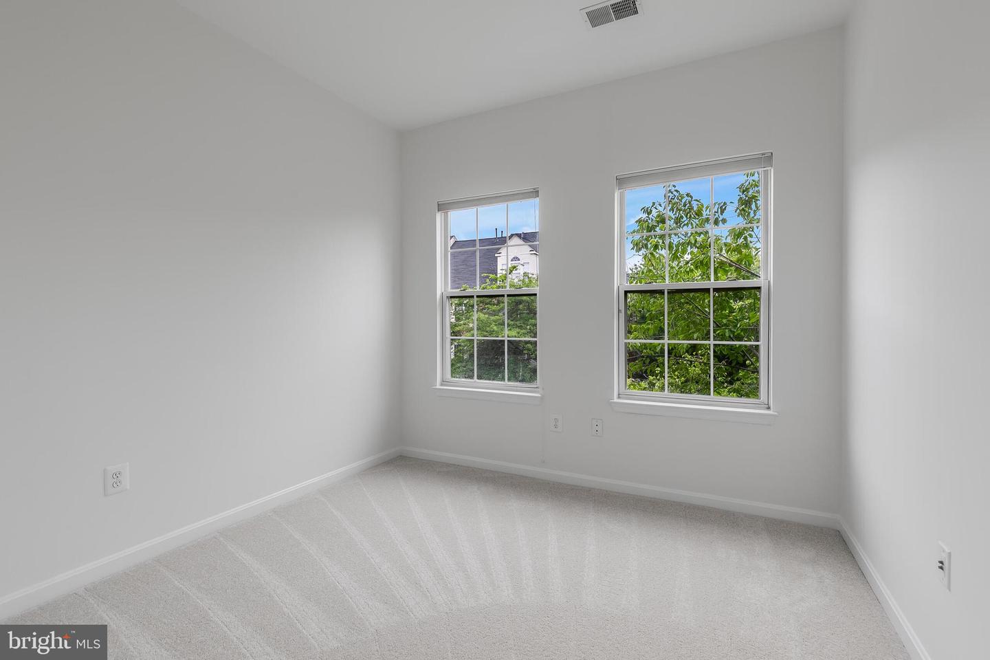 5454 PATUXENT KNOLL PL, ALEXANDRIA, Virginia 22312, 3 Bedrooms Bedrooms, ,2 BathroomsBathrooms,Residential,For sale,5454 PATUXENT KNOLL PL,VAFX2246200 MLS # VAFX2246200