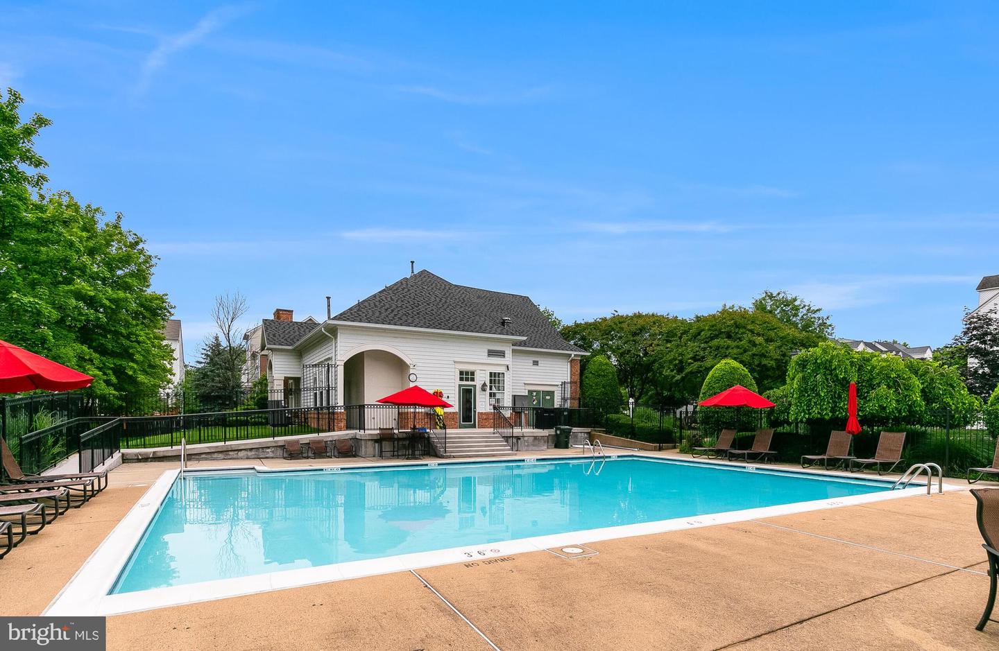 5454 PATUXENT KNOLL PL, ALEXANDRIA, Virginia 22312, 3 Bedrooms Bedrooms, ,2 BathroomsBathrooms,Residential,For sale,5454 PATUXENT KNOLL PL,VAFX2246200 MLS # VAFX2246200