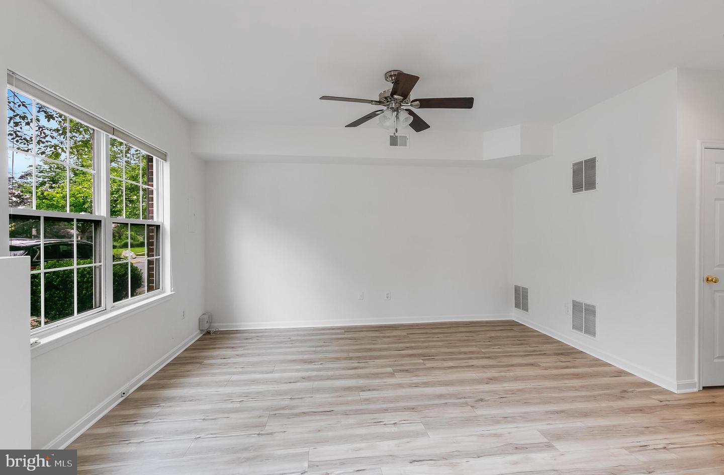 5454 PATUXENT KNOLL PL, ALEXANDRIA, Virginia 22312, 3 Bedrooms Bedrooms, ,2 BathroomsBathrooms,Residential,For sale,5454 PATUXENT KNOLL PL,VAFX2246200 MLS # VAFX2246200