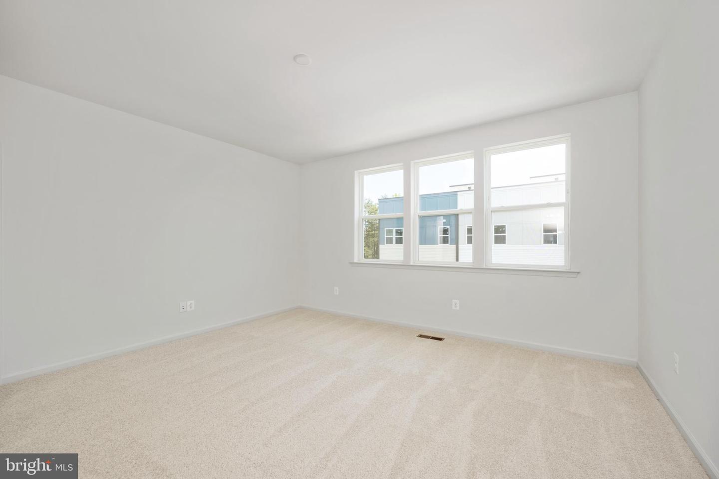 2632 NEABSCO COMMON PL, WOODBRIDGE, Virginia 22191, 3 Bedrooms Bedrooms, ,2 BathroomsBathrooms,Residential,For sale,2632 NEABSCO COMMON PL,VAPW2096566 MLS # VAPW2096566