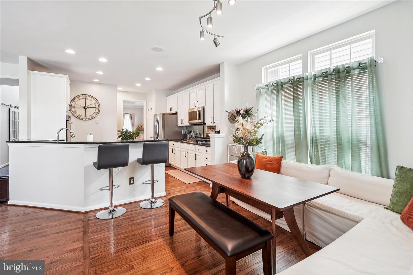 14313 BROUGHTON PL, GAINESVILLE, Virginia 20155, 5 Bedrooms Bedrooms, ,3 BathroomsBathrooms,Residential,For sale,14313 BROUGHTON PL,VAPW2096568 MLS # VAPW2096568