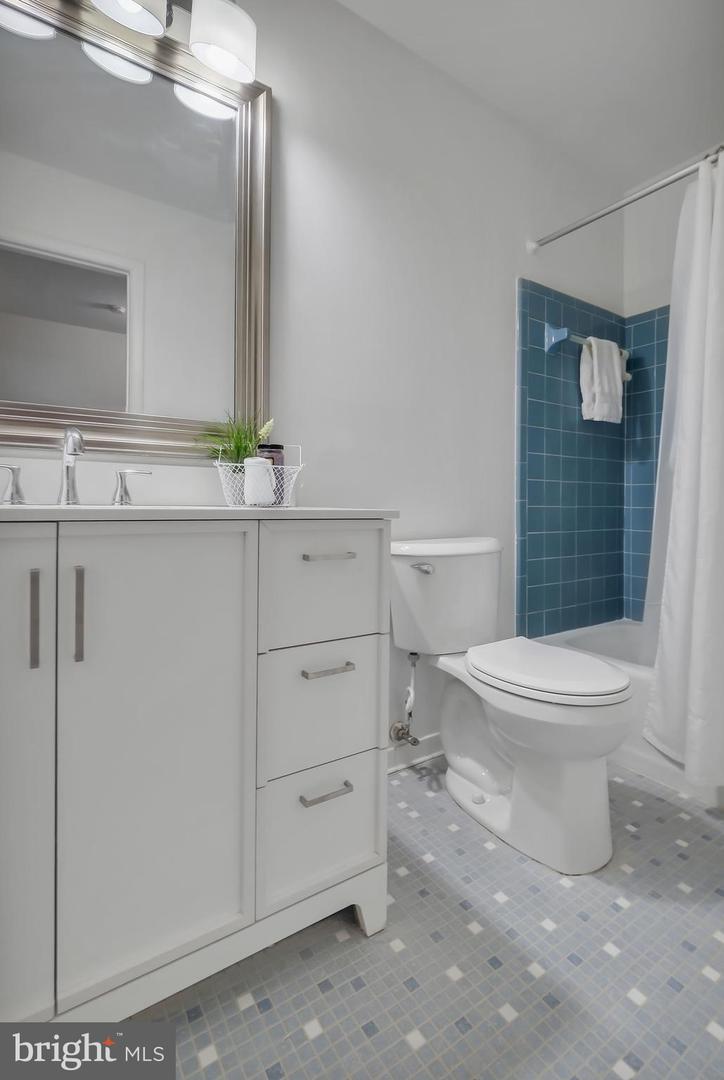 7900 SAN LEANDRO PL #117D, ALEXANDRIA, Virginia 22309, 2 Bedrooms Bedrooms, ,1 BathroomBathrooms,Residential,For sale,7900 SAN LEANDRO PL #117D,VAFX2246154 MLS # VAFX2246154